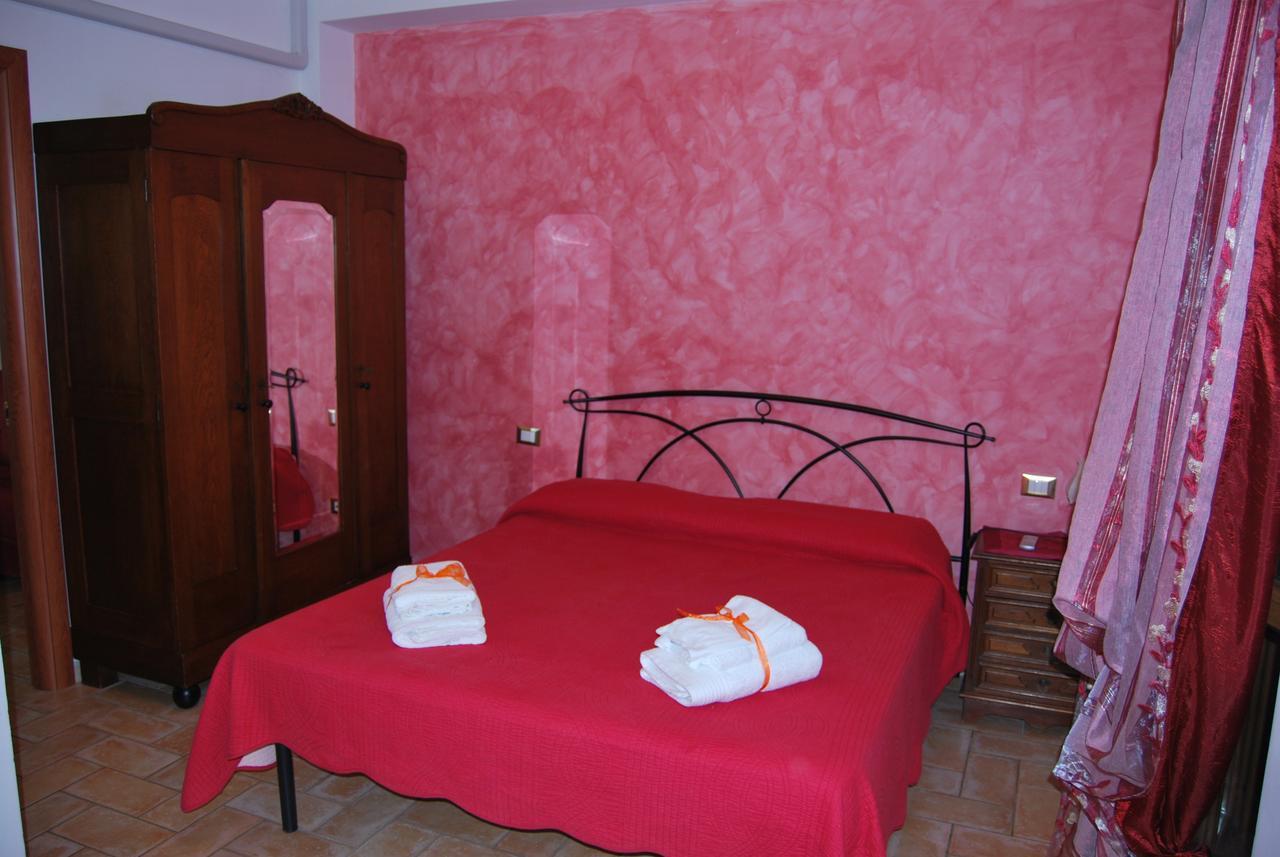 Bed and Breakfast Le Terre Di Bac Борго-Монтенеро Экстерьер фото